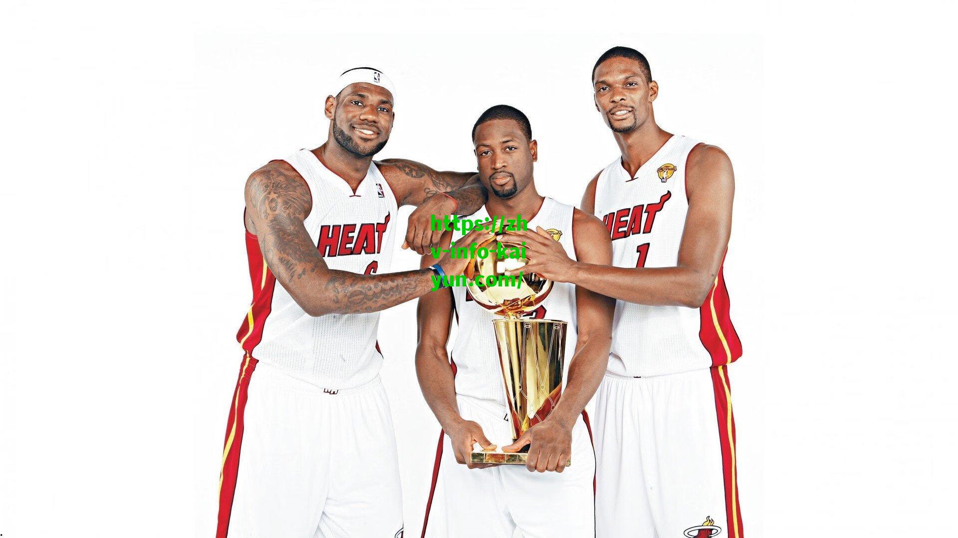 拜仁慕尼黑开启世俱杯征程，穆西亚拉与于帕梅卡诺回归首训，球队士气高涨