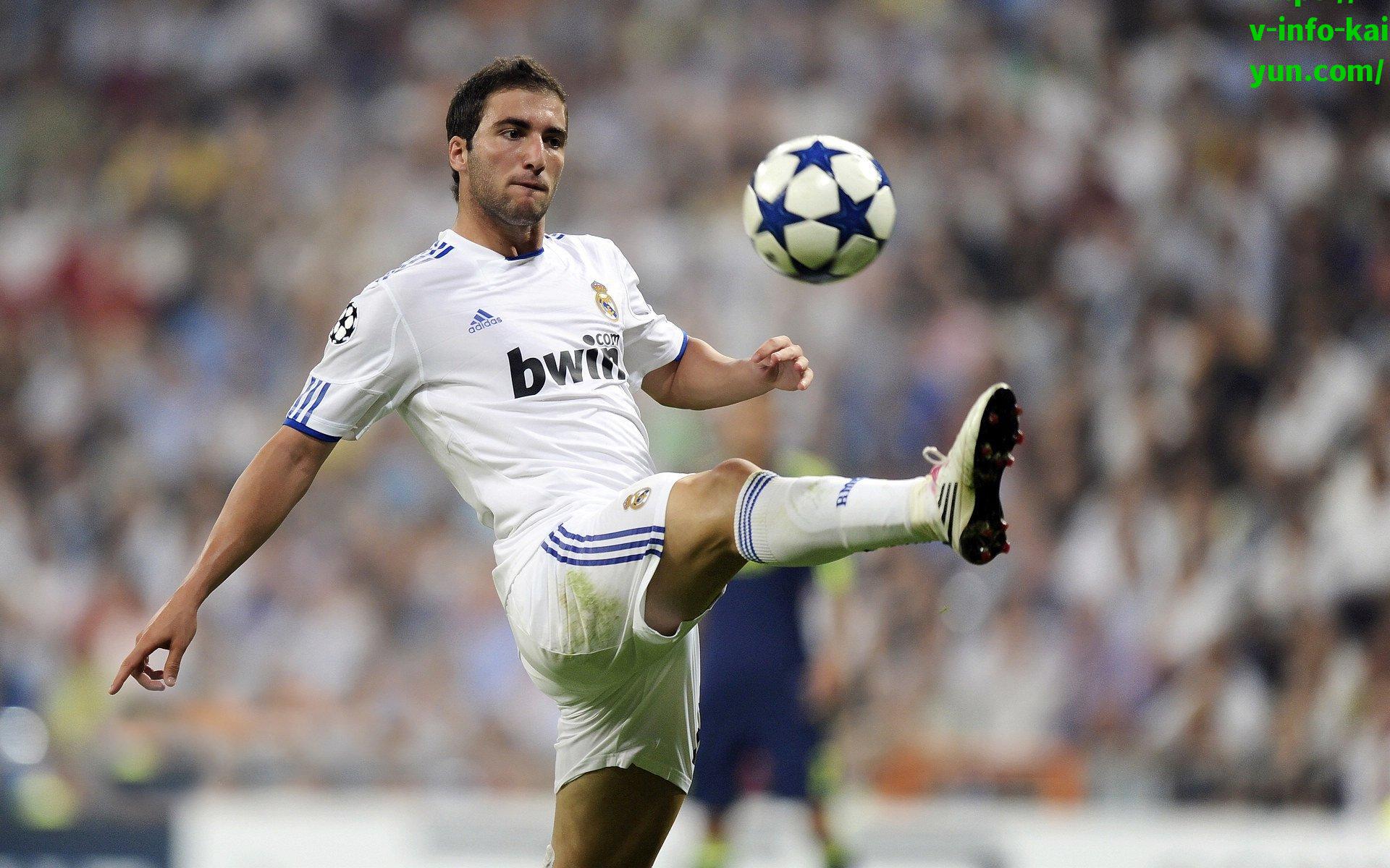 德罗西公开支持加斯佩里尼，坦言与罗马主席关系稳固，展望意甲新格局