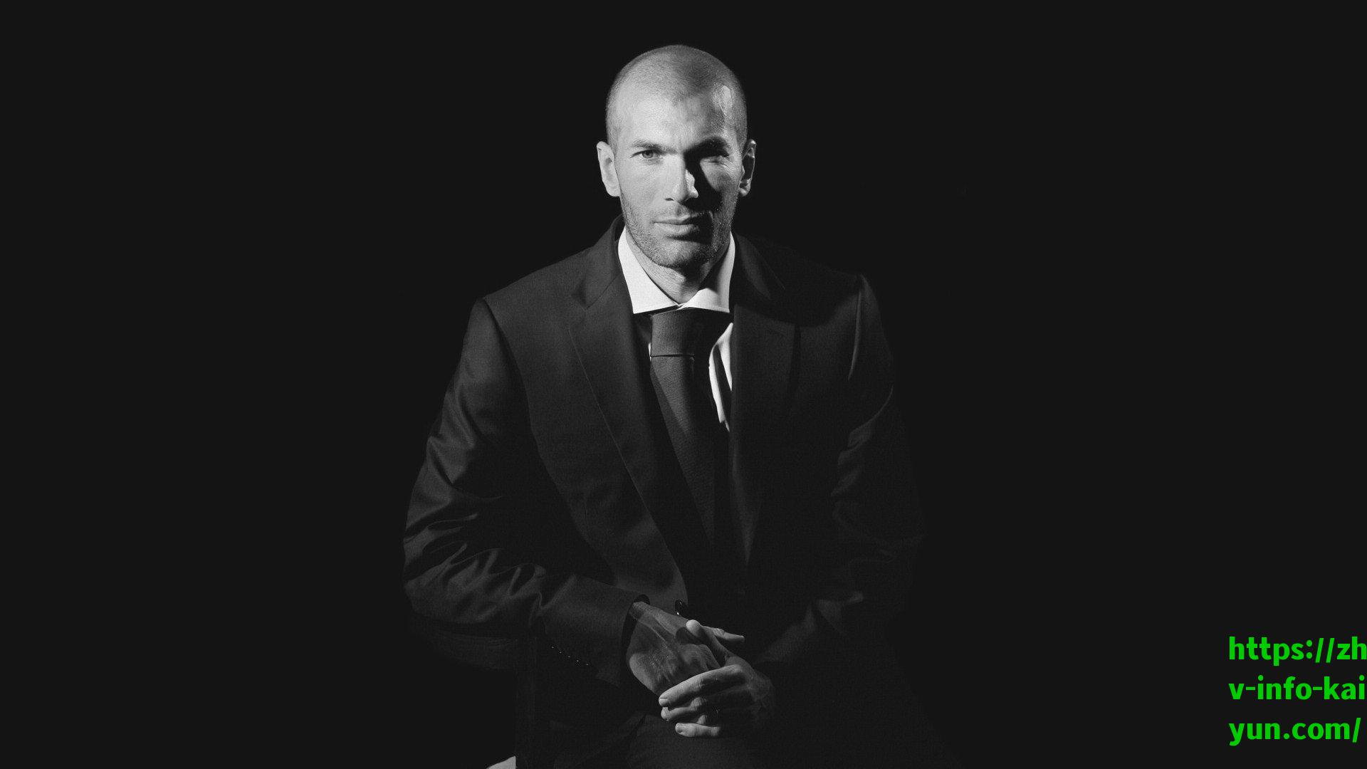 拉塞尔篮网生涯回顾，单季12.9分5.6助成关键拼图，球队官方发图致敬